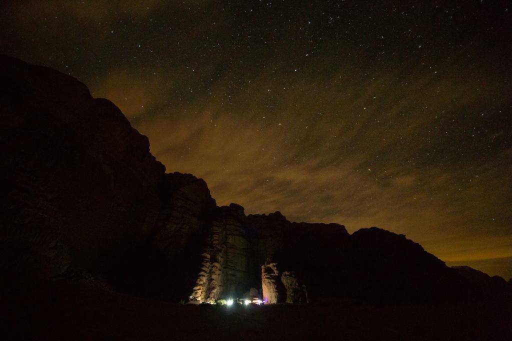 ワディ ・ラム Moon City Camp Bed & Breakfast エクステリア 写真